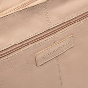 Astero Full-Grain Leather Shoulder Bag til Kvinder - Structured Side Profile Showing Gusset Depth &amp; Expansion Capacity
