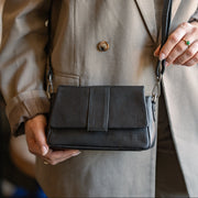 
Classic 100% Full-Grain leather Bag - Bagfra med forstærkede læderremme og syninger