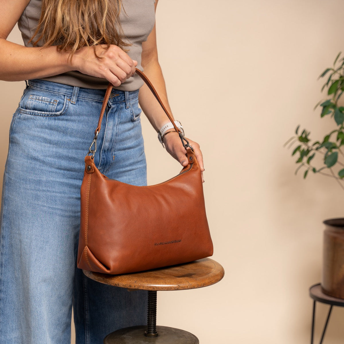 Skara Full-Grain Leather Shoulder Bag til Kvinder – alternate product view 3