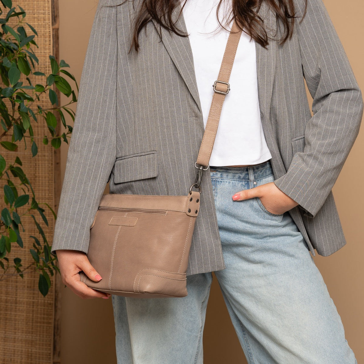 Zarita Full-Grain Leather Shoulder Bag til Kvinder – alternate product view 3