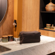 Stefan Full-Grain Leather Toiletry Bag til Kvinder – alternate product view 2