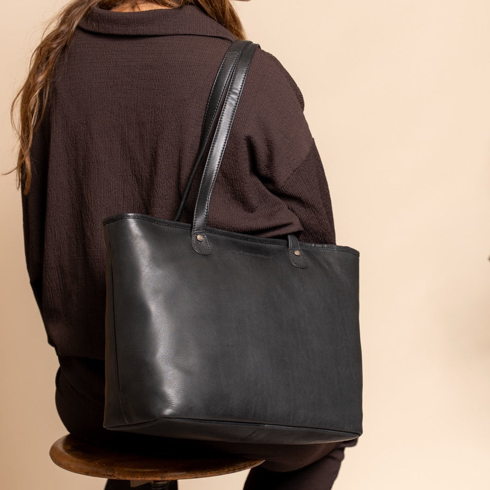 Tan 100% Full-Grain leather Bag - Bagfra med forstærkede læderremme og syninger