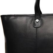 Solid Antique Brass Hardware &amp; Heavy-Duty Dual Zipper Detail on Ferrera Full-Grain Leather Tote Bag til Kvinder