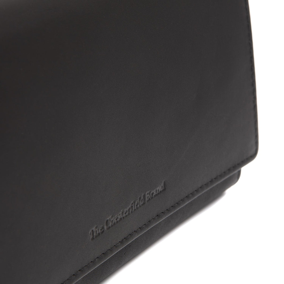 Solid Antique Brass Hardware &amp; Heavy-Duty Dual Zipper Detail on Mirthe Full-Grain Leather Wallet til Kvinder