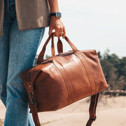 Conor Full-Grain Leather Weekender Bag til Kvinder – alternate product view 2