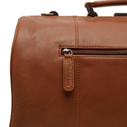 Texel Full-Grain Leather Weekender Bag til Kvinder - Structured Side Profile Showing Gusset Depth &amp; Expansion Capacity