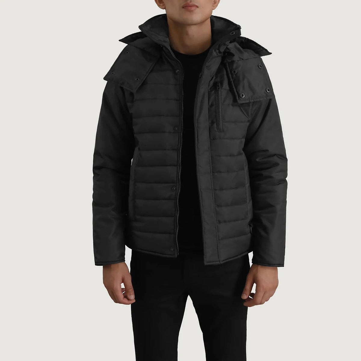 
Malcolm Sort Hooded Puffer Læderjakke til Mænd i sort ægte okselæder - Forfra med skræddersyet silhuet | Køb online
