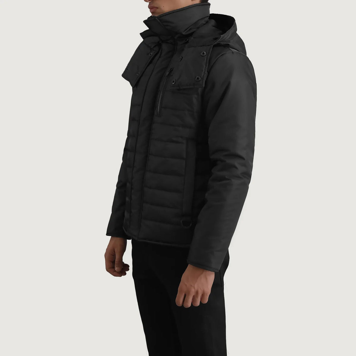 
Black Full-Grain Leather Hooded Jacket - Bagfra med tilpassede skuldre og ren kant
