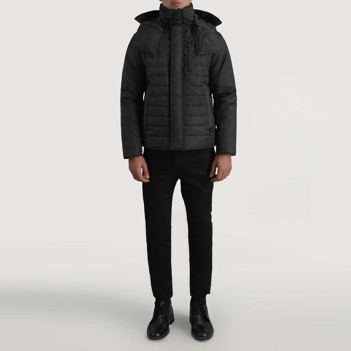
Malcolm Sort Hooded Puffer Læderjakke til Mænd - Sideprofil med ergonomisk ærmesnit
