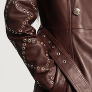 Close-Up Detail of Notch &amp; Button &amp; Waist belt Hardware on Women's Missoni Maroon Leather Trench Coat til Kvinder