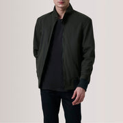 
Morrison Olive Canvas Bomberjakke i Læder til Mænd For Men in Olive Waxed Cotton Canvas - Forfra med skræddersyet silhuet | Køb online