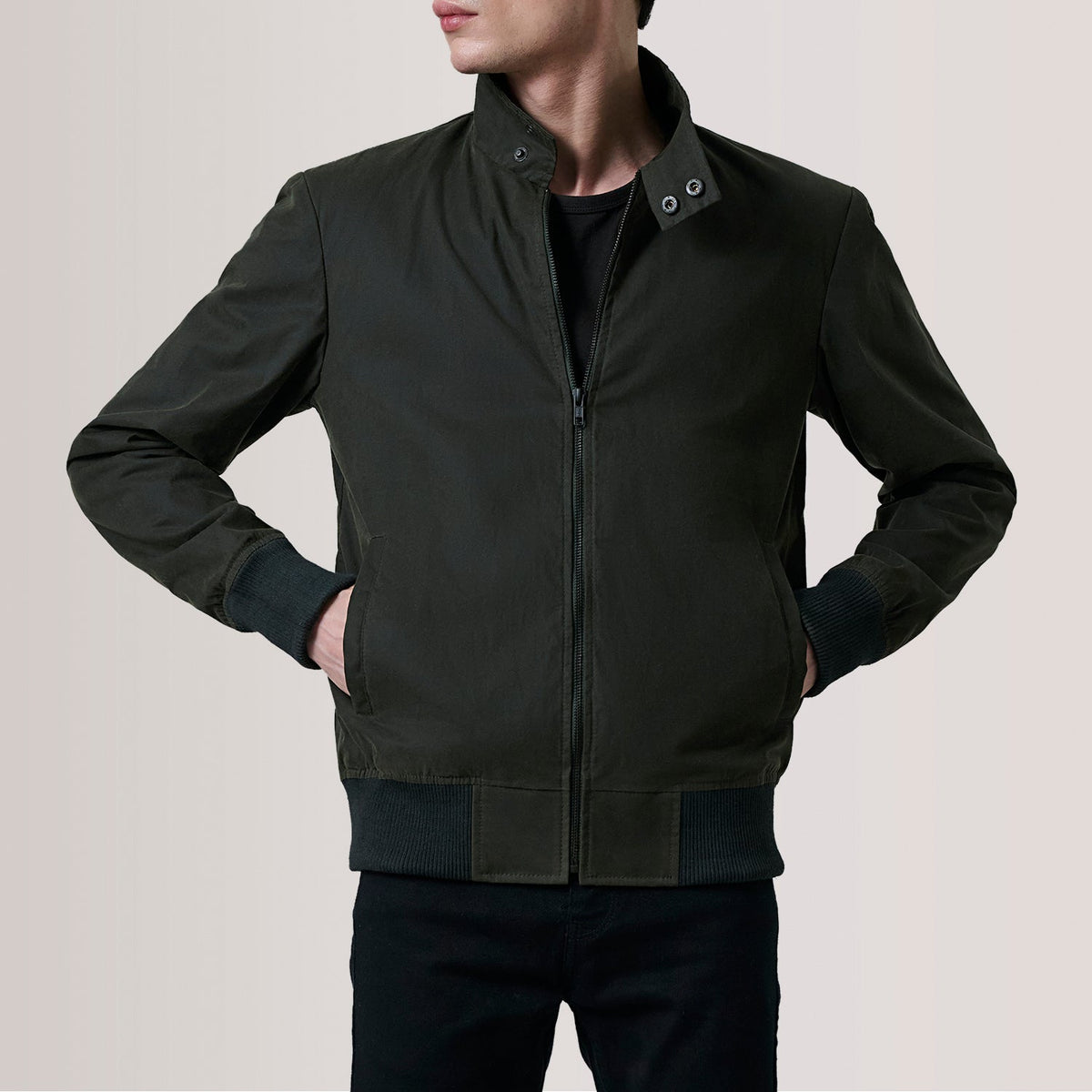 
Authentic Waxed Cotton Canvas Grain Texture & Heavy-Duty Seam Stitching Detail