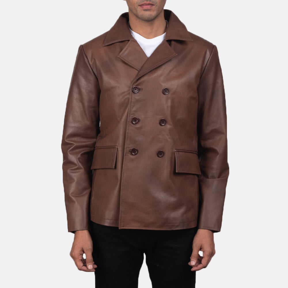 
Mr. Bailey Brun Leather Naval Peacoat til Mænd in Brown Cowhide Leather - Forfra med skræddersyet silhuet | Køb online