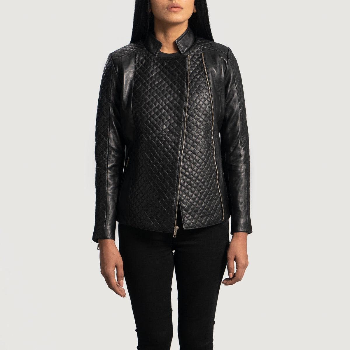 Women's Orient Grain Quilted Sort Læder Bikerjakke til Kvinder - Lateral Side Profile View Showing Sleeve Cut &amp; Athletic Taper Fit
