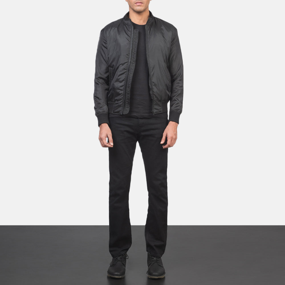 Men's Ramon Sort Læder Bomberjakke til Mænd - Lateral Side Profile View Showing Sleeve Cut &amp; Athletic Taper Fit