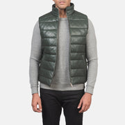
Reeves Grøn Leather Vatteret vest til Mænd in Green Sheepskin Leather - Forfra med skræddersyet silhuet | Køb online