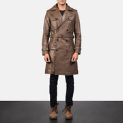 
Royson Brun Leather Duster Læderfrakke til Mænd in Mocha Brown Calfskin Leather - Forfra med skræddersyet silhuet | Køb online