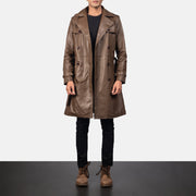 
Nærbillede of Shirt & Heavy-Duty Zipper Hardware on Royson Brun Leather Duster Læderfrakke til Mænd