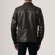 Close-Up Detail of Shirt &amp; Zipper Hardware on Sean Brun Leather Classic Læderjakke til Mænd For Men