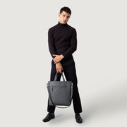 
The Poet Tote bag i læder – alternate product view 2