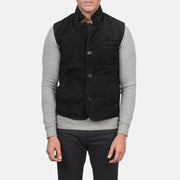 
Nærbillede of Notch with removable throat latch & Button Hardware on Tony Sort Suede Vest til Mænd