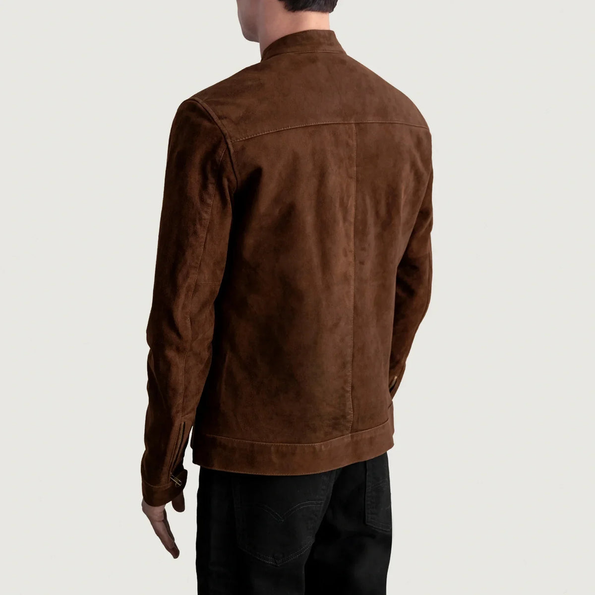 
Indvendig visning Showing Quilted Viscose Lining & To funktionelle inderlommer